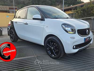 Smart ForFour 1.0 YOUNGSTER GPL BRC SCAD 2031 71 CV NEOPATENTAT Bianco usata Roma