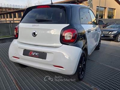 Smart ForFour 1.0 YOUNGSTER GPL BRC SCAD 2031 71 CV NEOPATENTAT Bianco usata Roma