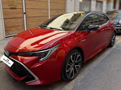 Toyota Corolla Lounge Rosso usata Bari