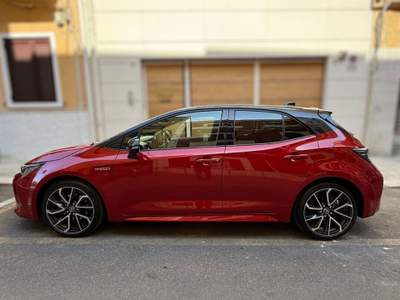 Toyota Corolla Lounge Rosso usata Bari