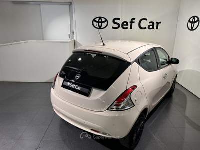 Lancia Ypsilon Ypsilon 1.2 Gold ecochic Gpl 69cv Beige usata Milano