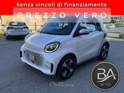 Smart ForTwo eq Prime 4,6kW TETTO PANO-CRUISE-RETROCAMERA Bianco usata Erba