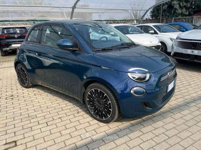 Fiat 500 500e ICON 42 kwh Verde usata Milano