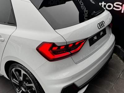 Audi A1 30 TFSI S tronic Identity Black Bianco usata Spinea