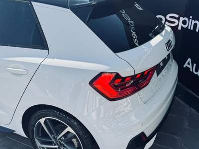 Audi A1 30 TFSI S Identity Black Bianco usata Spinea