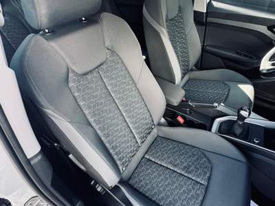 Audi A1 30 TFSI S Identity Black Bianco usata Spinea
