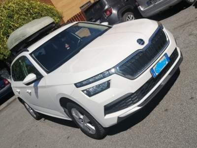 Skoda Kamiq revisionata con piccoli optional aggiuntivi alla vendita Bianco usata Roma