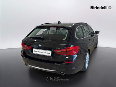 BMW Serie 5 518d Serie 5(g30/31/f90) - 518d touring luxury Nero usata Vinci
