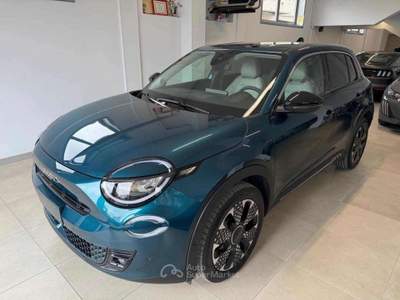 Fiat 600 Hybrid 100 CV DCT MHEV La Prima Verde usata Spoltore