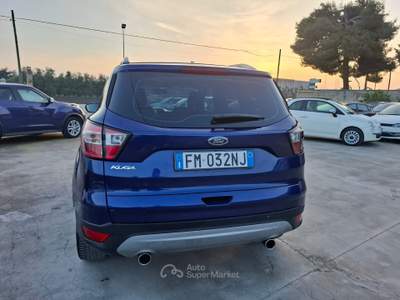 Ford Kuga - 2017 VIGNALE Blu/Azzurro usata ANDRIA