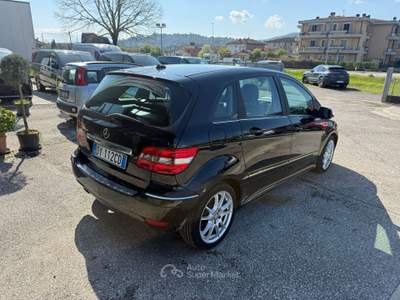 Mercedes-Benz Classe B Cambio nuovo Nero usata Quarrata