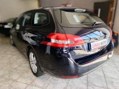 Peugeot 308 S&S EAT6 SW Business usata POTENZA PICENA