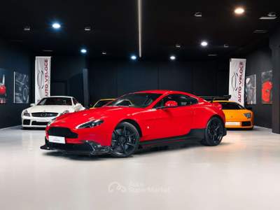 Aston Martin Vantage Coupe 4.7 GT8 manual usata Formello