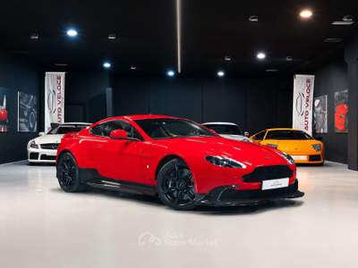 Aston Martin Vantage Coupe 4.7 GT8 manual usata Formello