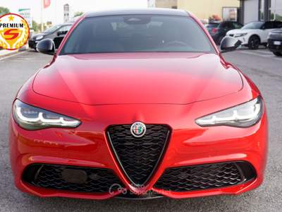 Alfa Romeo Giulia 2.2 210cv t Intensa Q4 | HARMAN KARDON | TETTO Nero usata Caerano di San Marco