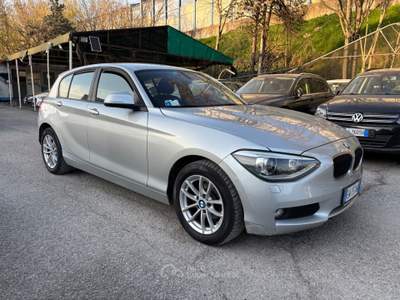 BMW Serie 1 118d 118d serie1 serie 1 Urban 5p. Argento usata Bologna