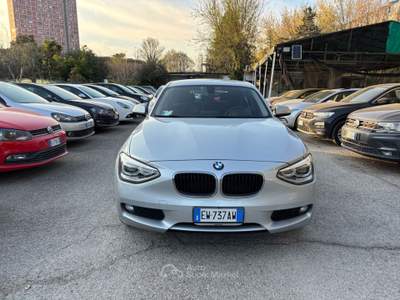 BMW Serie 1 118d 118d serie1 serie 1 Urban 5p. Argento usata Bologna