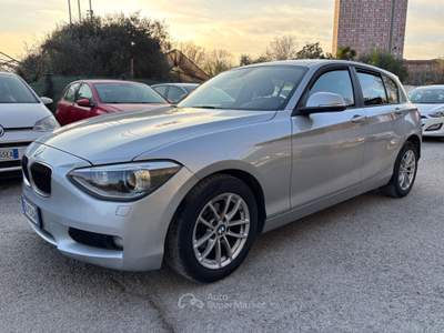 BMW Serie 1 118d 118d serie1 serie 1 Urban 5p. Argento usata Bologna