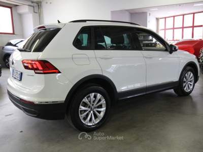 Volkswagen Tiguan 1.4 TSI eHYBRID DSG Life Bianco usata Torino