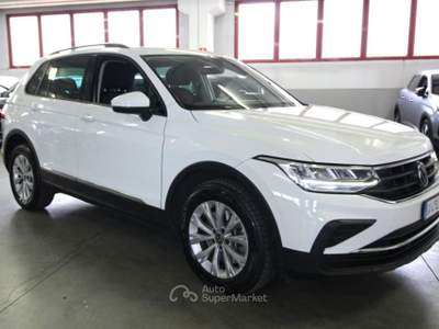 Volkswagen Tiguan 1.4 TSI eHYBRID DSG Life Bianco usata Torino