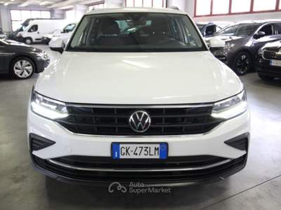 Volkswagen Tiguan 1.4 TSI eHYBRID DSG Life Bianco usata Torino