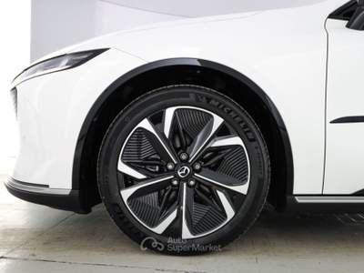 Mazda 6e 80 kWh Takumi Bianco usata Castenaso