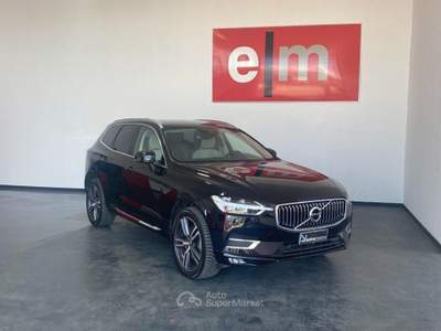 Volvo XC60 B4 AUT. MOMENTUM PRO Nero usata Follonica