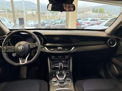 Alfa Romeo Stelvio Stelvio 2020 2.2 t Business rwd 160cv auto Blu/Azzurro usata Gualdo Tadino