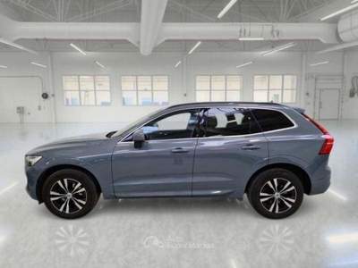 Volvo XC60 XC60 II 2022 2.0 b4 Momentum Pro awd auto usata Gualdo Tadino