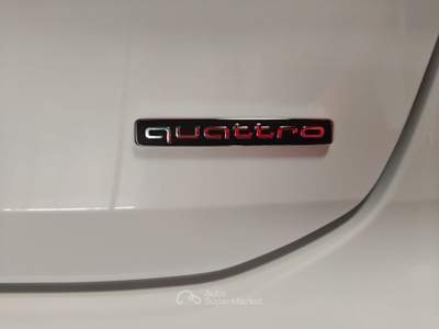Audi A3 SPORTBACK 40 TDI quattro S tr. S line edition 19" Bianco usata Vigevano