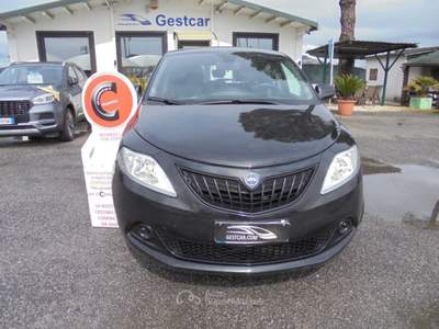 Lancia Ypsilon 1.0 FireFly 5 porte S&S Hybrid Silver Nero usata Guidonia Montecelio