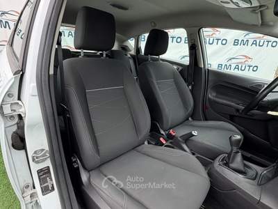 Ford Fiesta GARANTITA 12 MESI 1.5 TDCi 75CV 5 porte Business Bianco usata Napoli