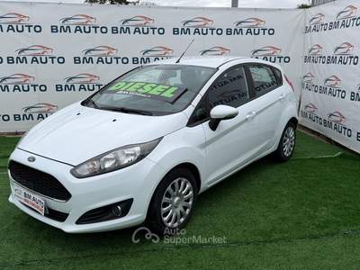 Ford Fiesta GARANTITA 12 MESI 1.5 TDCi 75CV 5 porte Business Bianco usata Napoli