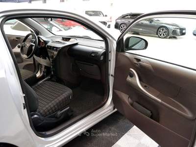Toyota iQ 1.0 Automatica Unico Proprietario Ok Neopatentati Argento usata Monza