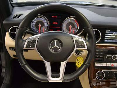 Mercedes-Benz SLK CGI Sport Automatica Pelle Beige Nero usata Monza