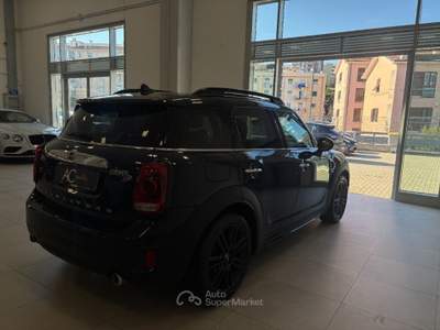 MINI Countryman 2.0 Cooper SD Countryman Hype SD automatica Blu/Azzurro usata Savona
