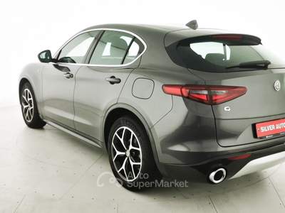 Alfa Romeo Stelvio 2.2 Turbodiesel 190 CV AT8 Q4 Ti Grigio usata Crema
