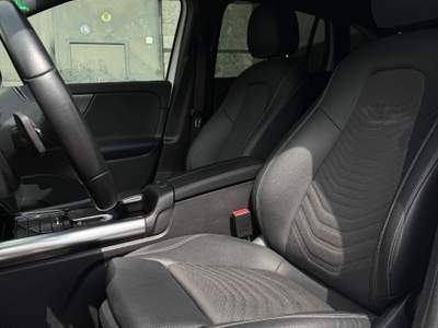 Mercedes-Benz GLA D 2.0 150 CV AUTOMATICA SPORT Bianco usata Cardito