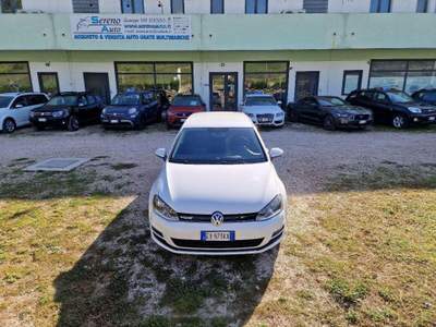 Volkswagen Golf 1.4 TGI 5p. Highline BlueMotion Bianco usata Pesaro