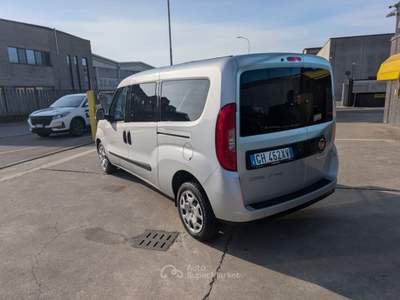 Fiat Doblò 1.6 MJT 105CV PL Combi Maxi N1 Lounge Argento usata Cremosano