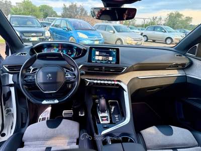 Peugeot 3008 SUV moderno, economico e super accessoriato Bianco usata Nardò