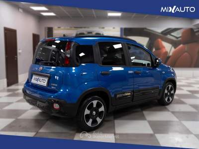 Fiat Panda Pandina Cross 1.0 Firefly Hybrid S&amp;S 70CV Blu/Azzurro usata Latina