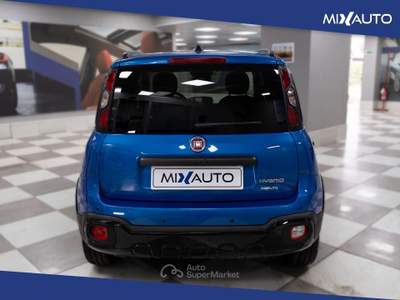 Fiat Panda Pandina Cross 1.0 Firefly Hybrid S&amp;S 70CV Blu/Azzurro usata Latina