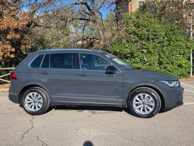 Volkswagen Tiguan Volkswagen Tiguan 2.0 Life DSG usata Bastia Umbra