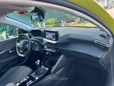 Peugeot 208 1.2 puretech Allure s&s 100cv Giallo usata Agliana