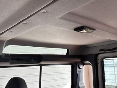 Land Rover Defender 2.4 td se sw Bianco usata Bollengo