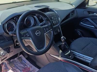 Opel Zafira Tanto spazio e comfort per ogni viaggio Grigio usata Nardò