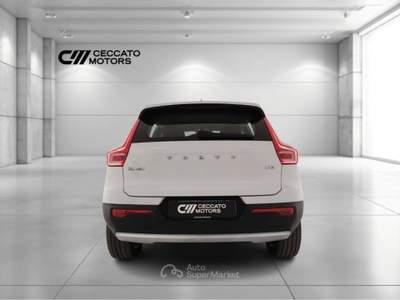 Volvo XC40 2.0 D3 Business Plus Bianco usata Padova
