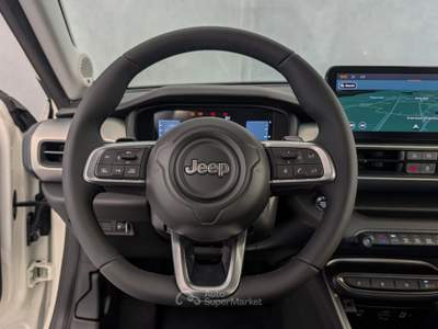 Jeep Avenger Avenger - 1.2 Turbo E-Hybrid 110cv eDCT6 - Altitude Bianco usata Robecco sul Naviglio