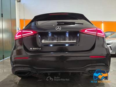 Mercedes-Benz Classe A D Premium 8G-DCT Nero usata Curno
